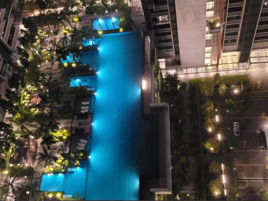 Apartment A1804 Grand Medini 100mbps Netflix By
