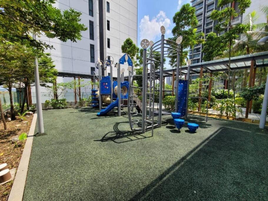 A1804 Grand Medini 100mbps Netflix By